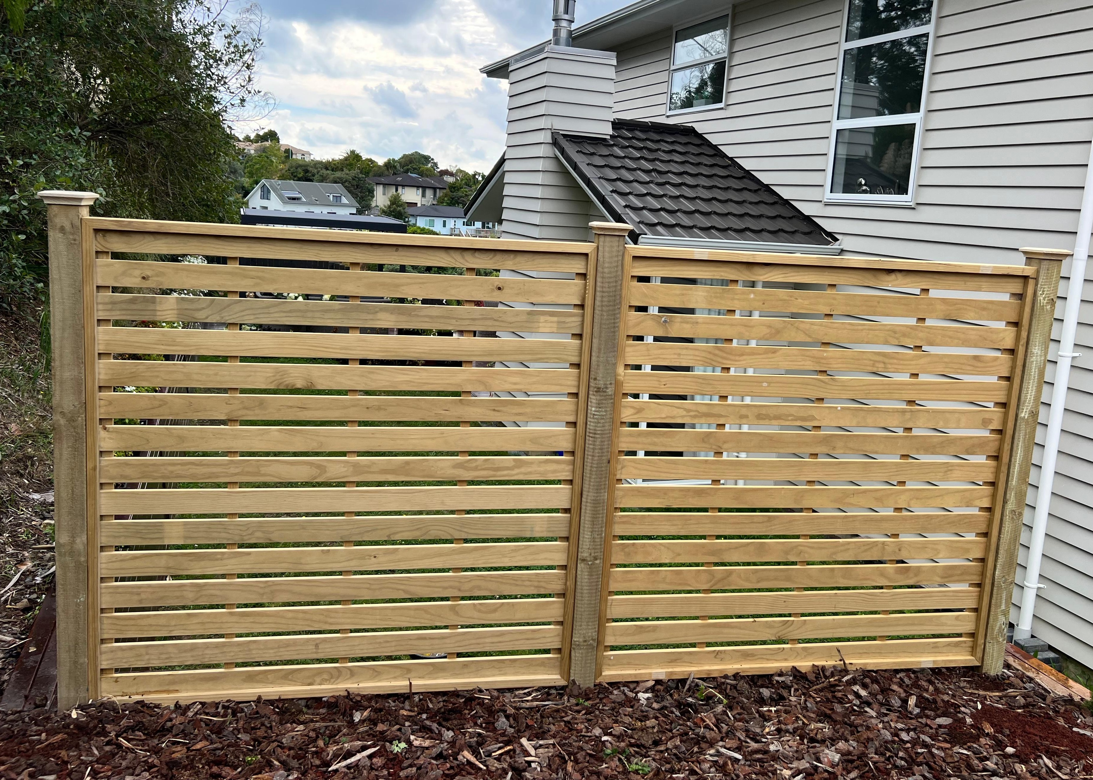 Side boundary fence